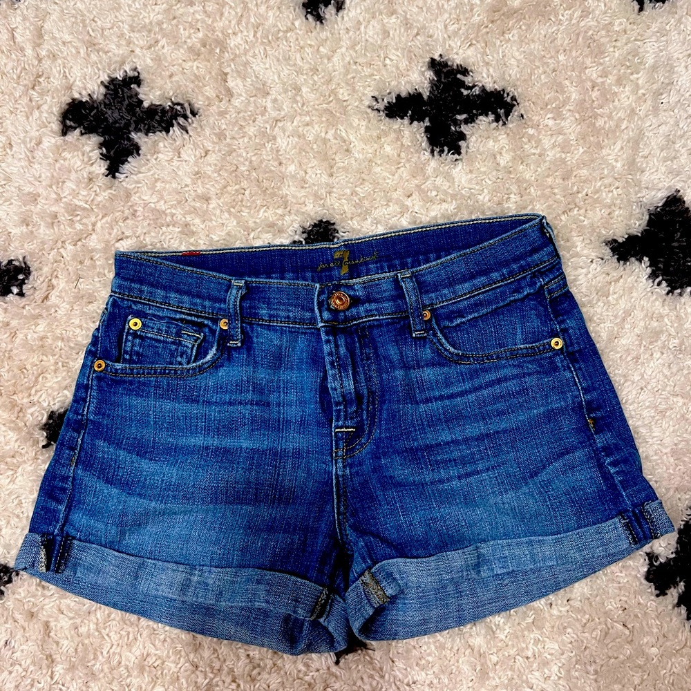 7 For All Mankind - size 26/4 - cuffed denim shorts - women’s
